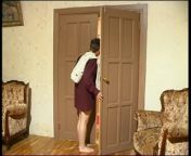 Подсмотрел за сестрой когда она мылась и трахнул ее.Русский инцест