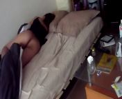 Смотрит порно с шлюхой HD